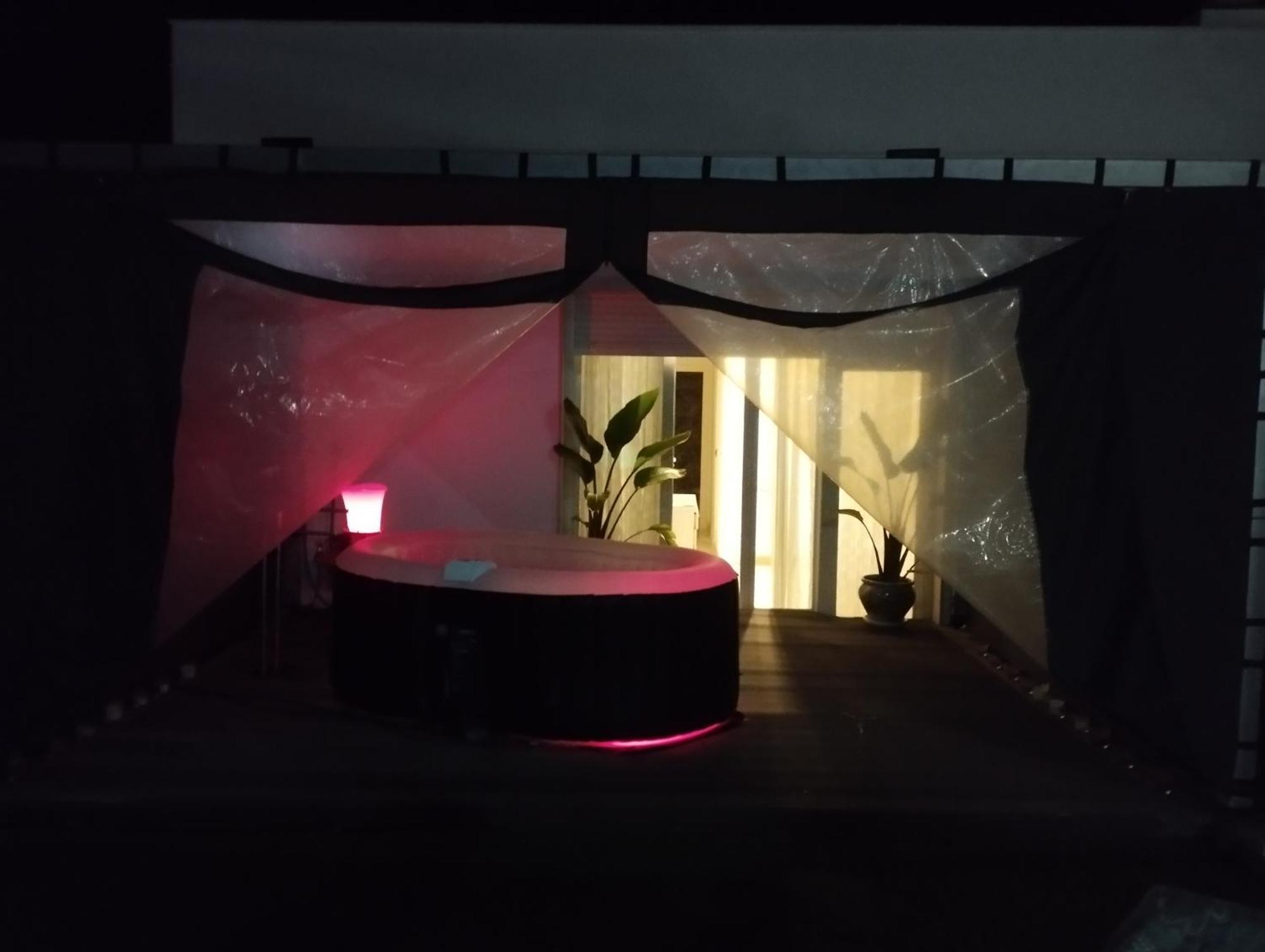 Atico Rilque, Apartamentos Independientes Con Jacuzzi Privado Y Terraza En Ronda Exterior photo
