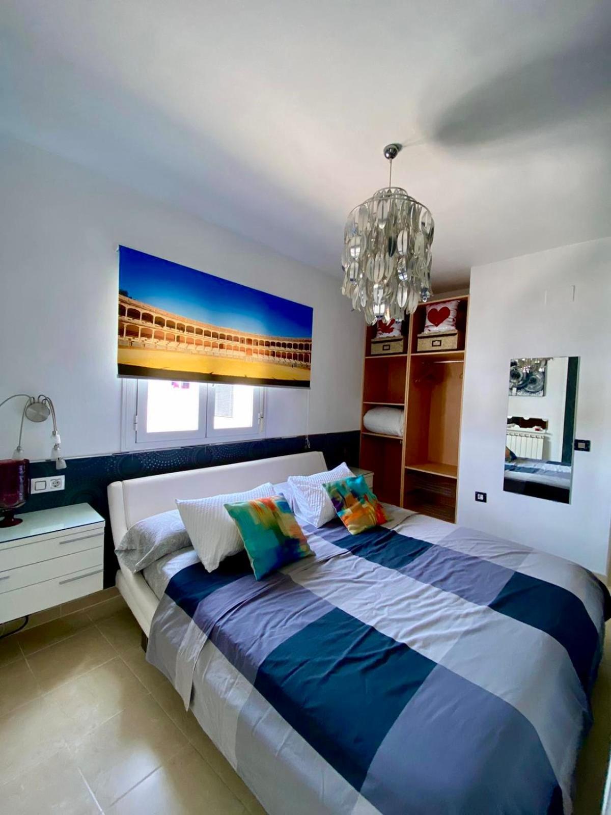 Atico Rilque, Apartamentos Independientes Con Jacuzzi Privado Y Terraza En Ronda Exterior photo