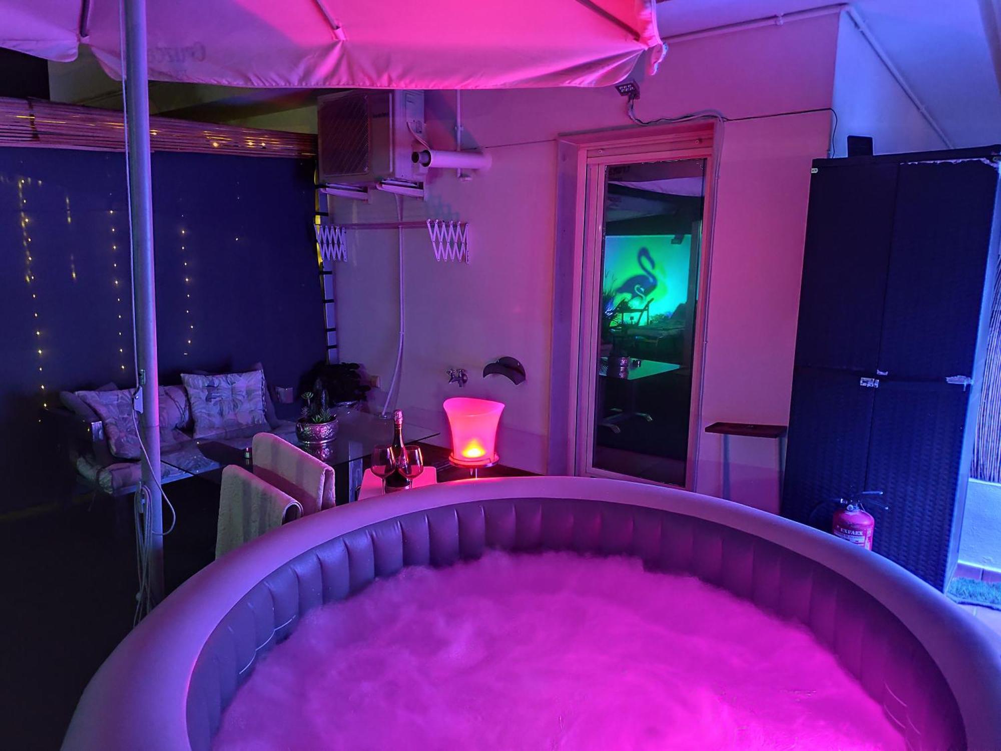 Atico Rilque, Apartamentos Independientes Con Jacuzzi Privado Y Terraza En Ronda Exterior photo